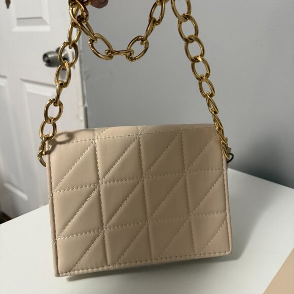 Cartera - Picture 2 of 3